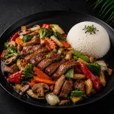 M10 Gebratenes Entefleisch in  pikante sauce