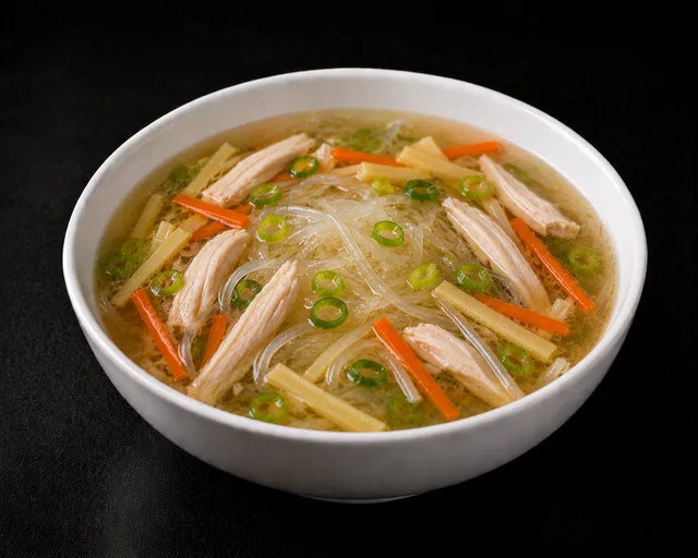 07 Glasnudel Suppe